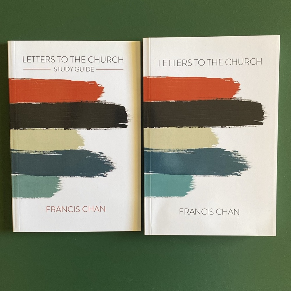 📚Four book bundle! - Picture 5 of 8